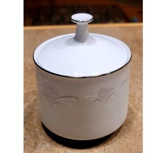 Noritake 6842 Casablanca Sugar Bowl with Lid Silver Trim Embossed Floral